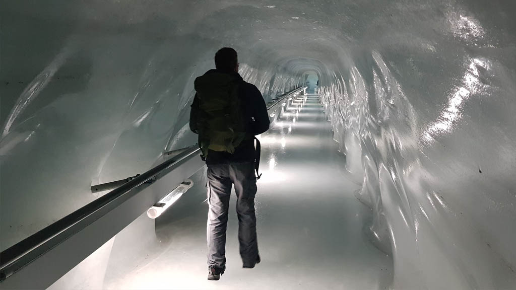 Exploring the tunnels of the Ice Palace