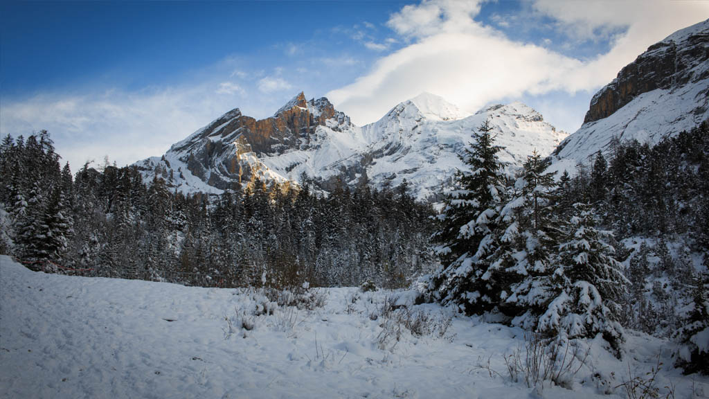 A decent contender for Postcard Shot of the Year award, but Switzerland did most of the work.